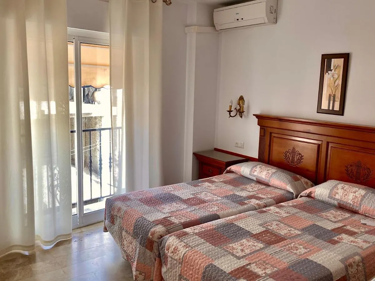Apartamentos Dianes Holidays Nerja 0*,