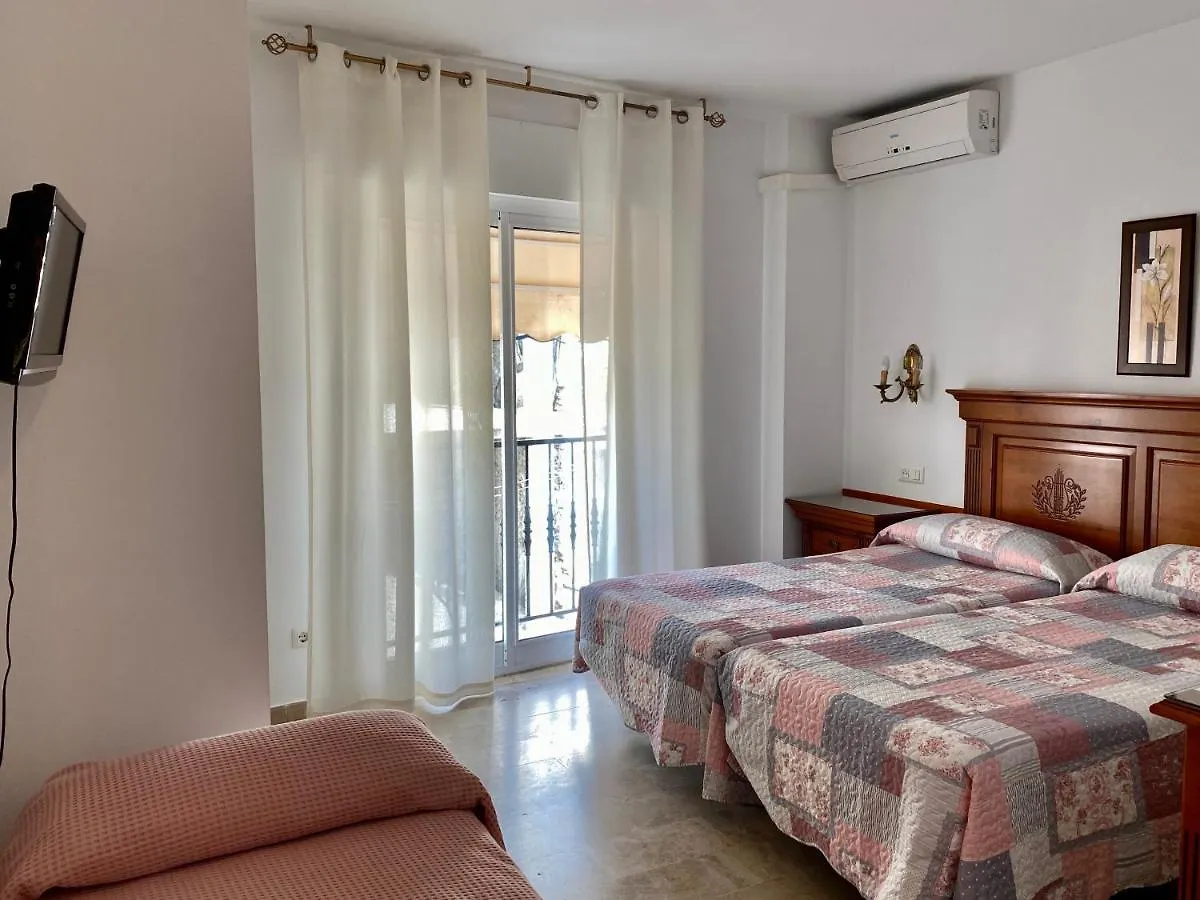 Apartamentos Dianes Holidays Nerja Spanien